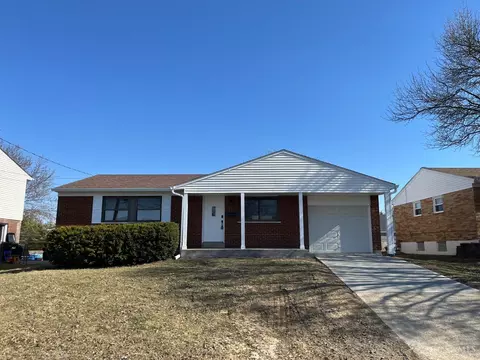 11317 Gravenhurst Dr, Cincinnati, OH 45231