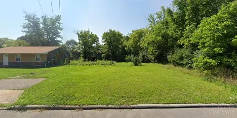 2411 Roosevelt Ave, Colerain Twp, OH 45231 photo 3
