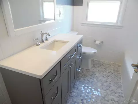 8636 Plainfield Ln, Cincinnati, OH 45236 photo 17