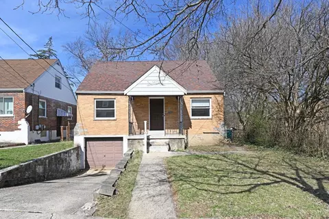 1168 Lynnebrook Dr, Cincinnati, OH 45224