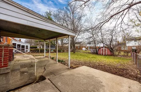Exterior - 1170 Tassie Ln, Cincinnati, OH 45231 photo 5 of 7