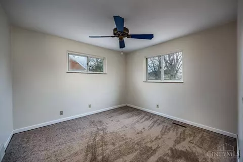 Bedroom - 1170 Tassie Ln, Cincinnati, OH 45231 photo 1 of 8