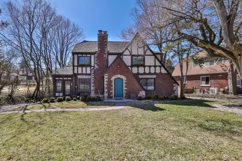 2821 Langdon Farm Rd, Cincinnati, OH 45212