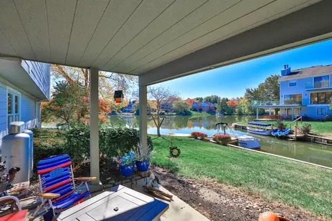 Exterior - 8475 Sunfish Ln, Maineville, OH 45039 photo 3 of 9