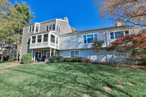 Exterior - 8475 Sunfish Ln, Maineville, OH 45039 photo 9 of 9
