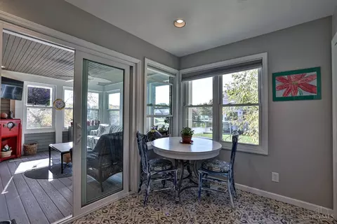 Dining - 8475 Sunfish Ln, Maineville, OH 45039 photo 4 of 4