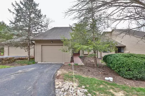 142 Miami Lakes Dr, Milford, OH 45150