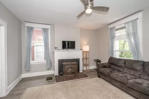 Living - 948 Kirbert Ave, Cincinnati, OH 45205 photo 1 of 2