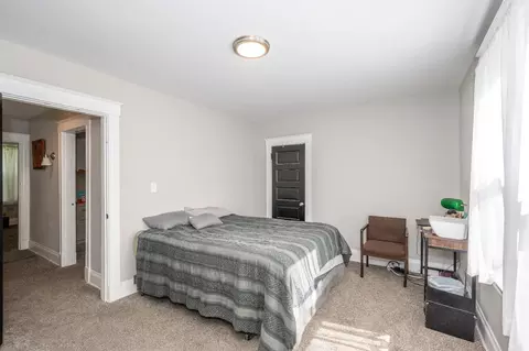 Bedroom - 948 Kirbert Ave, Cincinnati, OH 45205 photo 7 of 9
