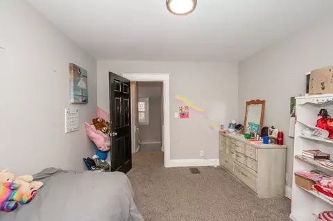 Bedroom - 948 Kirbert Ave, Cincinnati, OH 45205 photo 3 of 9