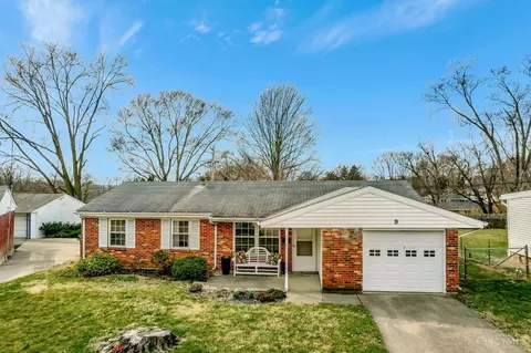 9 Jasper Ct, Hamilton, OH 45011