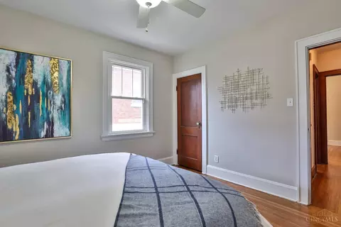 Bedroom - 3069 Penrose Pl, Cincinnati, OH 45211 photo 2 of 3
