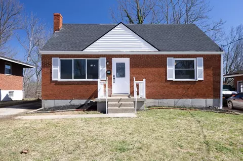 9178 Orangewood Dr, Cincinnati, OH 45231
