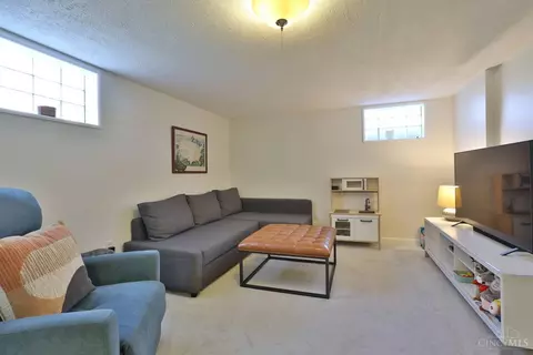 Living - 3916 Oak Ave, Silverton, OH 45236 photo 6 of 6