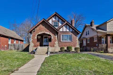 3916 Oak Ave, Silverton, OH 45236