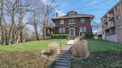 5296 Montgomery Rd, Norwood, OH 45212
