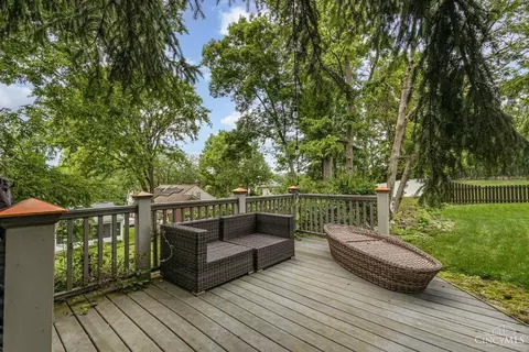 Exterior - 3918 Devonshire Dr, Cincinnati, OH 45226 photo 8 of 8