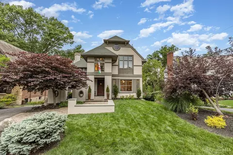 3918 Devonshire Dr, Cincinnati, OH 45226