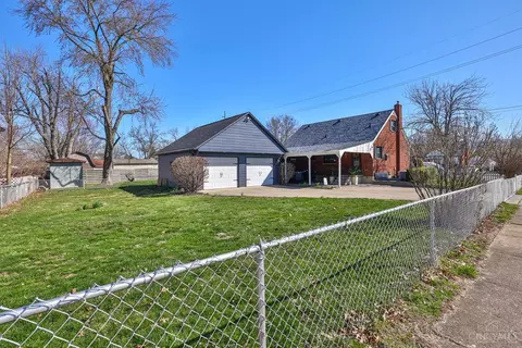 Exterior - 9215 Coogan Dr, Cincinnati, OH 45231 photo 8 of 11