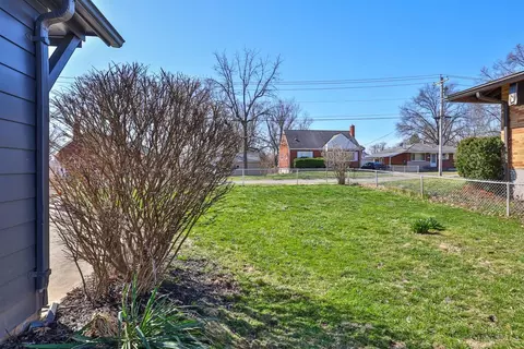 Exterior - 9215 Coogan Dr, Cincinnati, OH 45231 photo 11 of 11