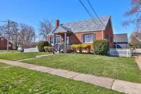 Exterior - 9215 Coogan Dr, Cincinnati, OH 45231 photo 10 of 11