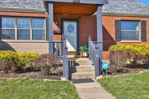 Exterior - 9215 Coogan Dr, Cincinnati, OH 45231 photo 3 of 11