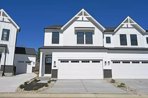 11701 Seven Gables Rd, Cincinnati, OH 45249