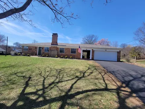 1401 West Ave, Wyoming, OH 45215