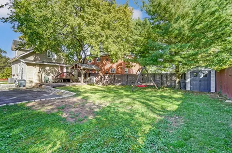 Exterior - 4231 Galbraith Rd, Deer Park, OH 45236 photo 4 of 5