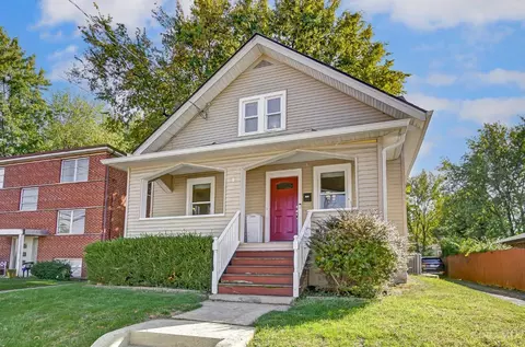 4231 Galbraith Rd, Deer Park, OH 45236