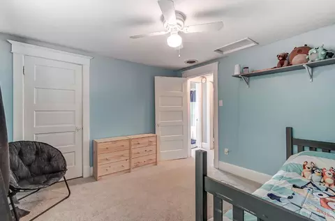Bedroom - 4231 Galbraith Rd, Deer Park, OH 45236 photo 4 of 5