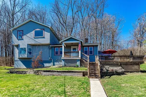 1963 Berkshire Rd, Anderson Twp, OH 45230