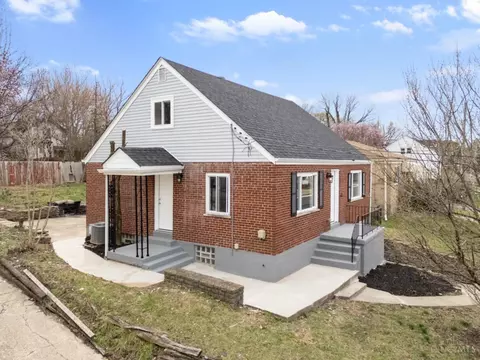 Exterior - 3210 Cavanaugh Ave, Cincinnati, OH 45211 photo 5 of 7