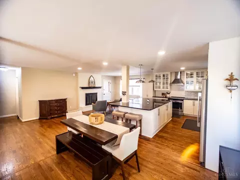 Dining - 10141 Lochcrest Dr, Cincinnati, OH 45231 photo 1 of 1