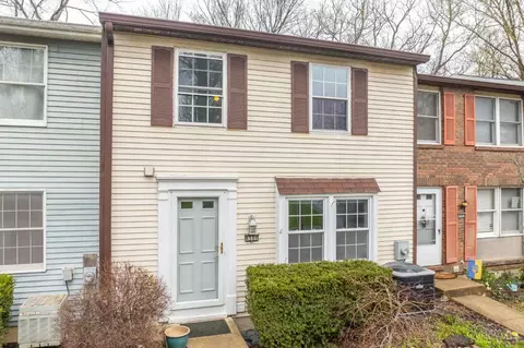 4580 Southridge Dr, Batavia, OH 45103