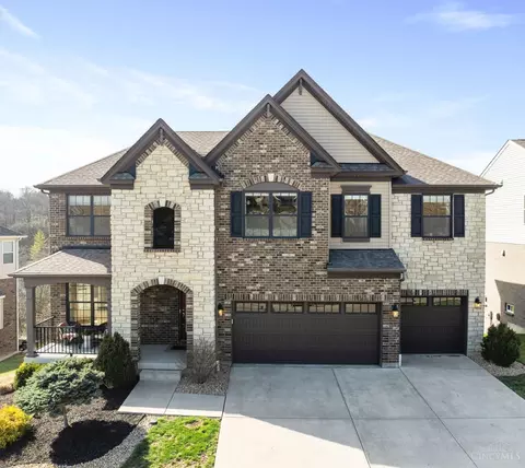 5021 Greenshire Dr, Cleves, OH 45002