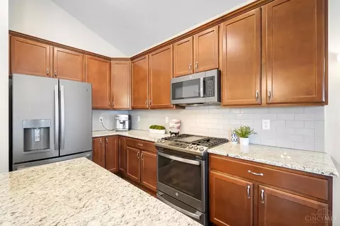 4841 Laurel Ave, Blue Ash, OH 45242 photo 10