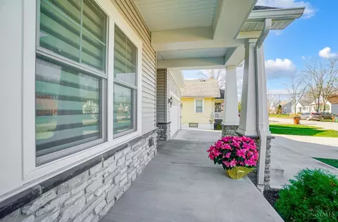 4841 Laurel Ave, Blue Ash, OH 45242 photo 4