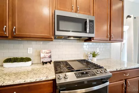 4841 Laurel Ave, Blue Ash, OH 45242 photo 13