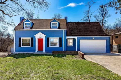 1045 Seymour Ave, Cincinnati, OH 45216