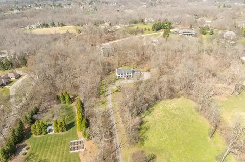 4891 Drake Rd, Cincinnati, OH 45243 photo 47