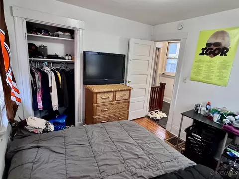 Bedroom - 2314 Flora St, Cincinnati, OH 45219 photo 6 of 6