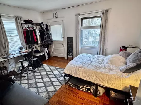 Bedroom - 2314 Flora St, Cincinnati, OH 45219 photo 1 of 6