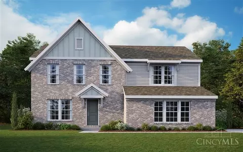 7095 Birkdale Dr, Hamilton Township, OH 45039