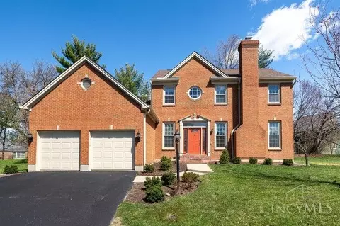 3766 Chimney Hill Dr, Blue Ash, OH 45241