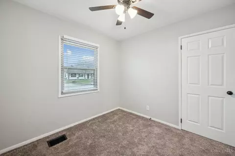 Bedroom - 121 Whippoorwill Dr, Harrison, OH 45030 photo 1 of 8