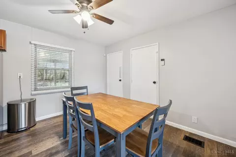 Dining - 121 Whippoorwill Dr, Harrison, OH 45030 photo 1 of 3