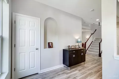Entry Way - 5727 Eldon Dr, Liberty Twp, OH 45011 photo 1 of 5