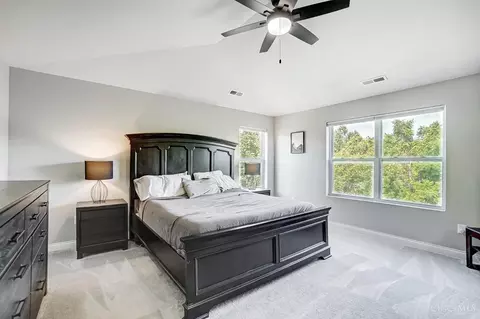 Bedroom - 5727 Eldon Dr, Liberty Twp, OH 45011 photo 1 of 9