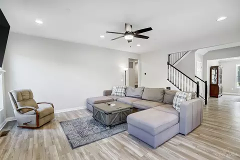 Living - 5727 Eldon Dr, Liberty Twp, OH 45011 photo 2 of 3